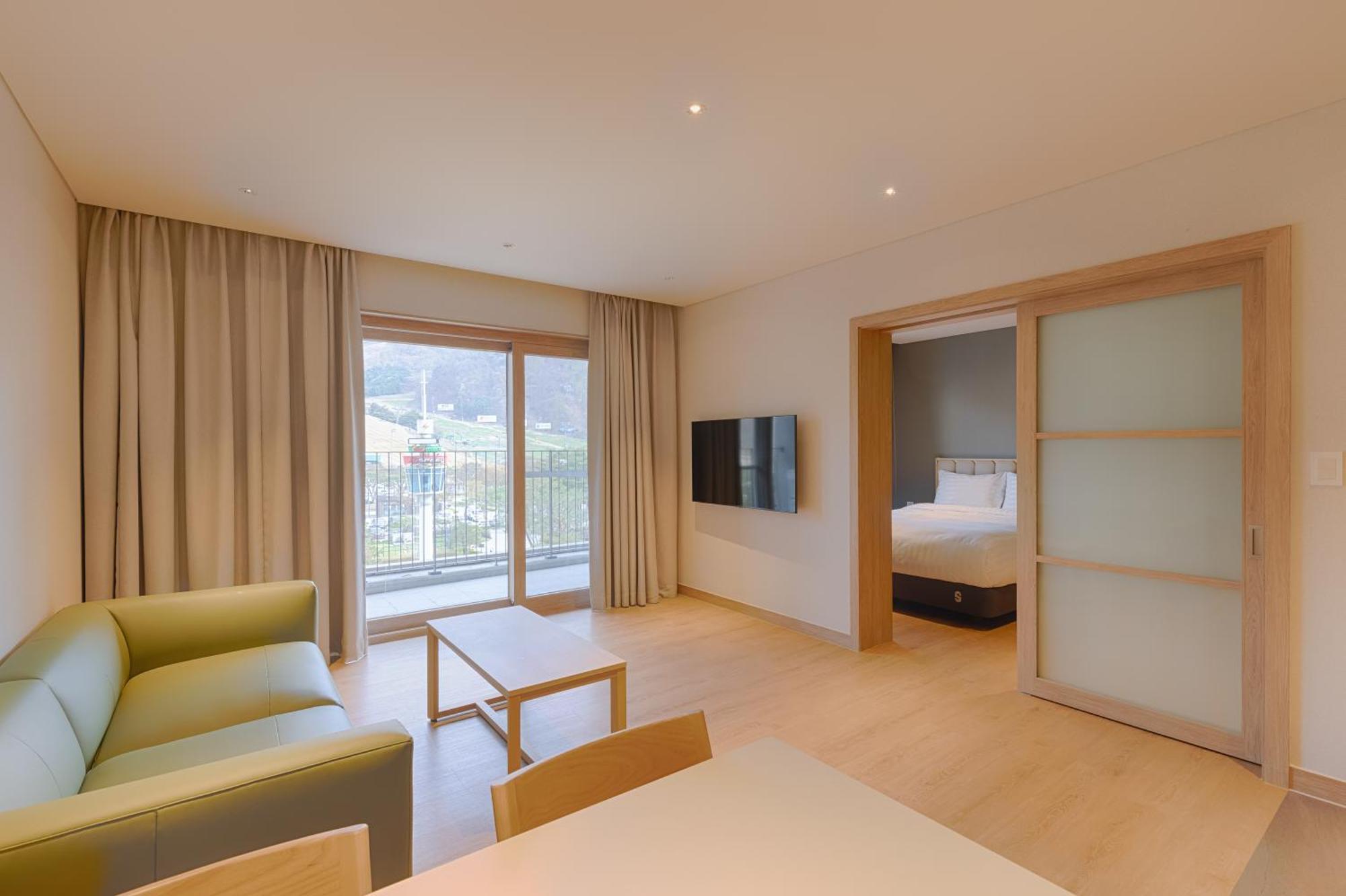 Sono Calm Vivaldipark Otel Hongcheon Dış mekan fotoğraf